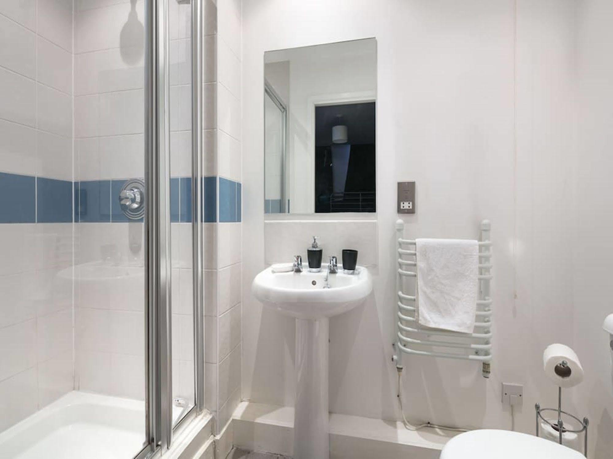 My-Places Central Apartments แมนเชสเตอร์ ภายนอก รูปภาพ
